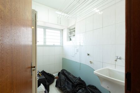 Apartamento para alugar com 95m², 3 quartos e 1 vagaÁrea de Serviço