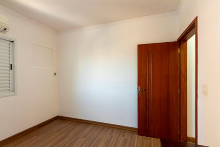 Apartamento para alugar com 95m², 3 quartos e 1 vagaQuarto 2