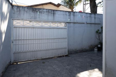 Casa à venda com 90m², 3 quartos e 2 vagas Casa à venda com 90m², 3 quartos e 2 vagasÁrea de Serviço