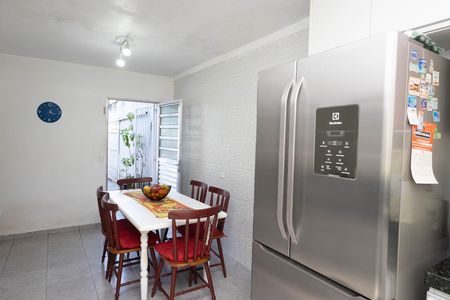 Cozinha de casa à venda com 3 quartos, 90m² em Vila Pedra Branca, São Paulo