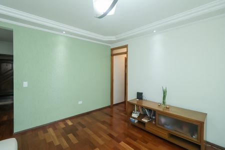 Sala de apartamento para alugar com 3 quartos, 89m² em Vila Eldizia, Santo André