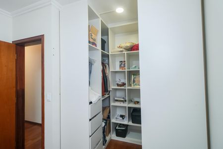 Apartamento para alugar com 89m², 3 quartos e 2 vagas Apartamento para alugar com 89m², 3 quartos e 2 vagasCloset