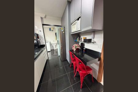 Apartamento à venda com 3 quartos, 145m² em Esplanada, Belo Horizonte
