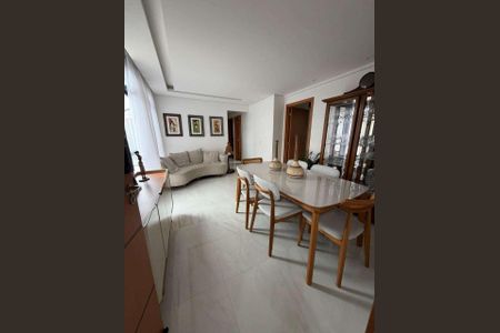 Apartamento à venda com 3 quartos, 145m² em Esplanada, Belo Horizonte