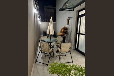 Apartamento à venda com 3 quartos, 145m² em Esplanada, Belo Horizonte