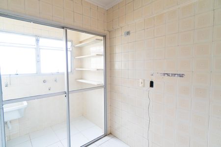 Apartamento à venda com 52m², 2 quartos e 1 vaga Apartamento à venda com 52m², 2 quartos e 1 vagaCozinha