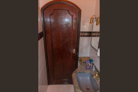 Casa para alugar com 500m², 4 quartos e 4 vagas Casa para alugar com 500m², 4 quartos e 4 vagasLavabo