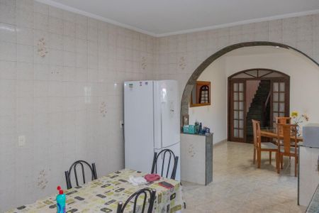 Casa para alugar com 500m², 4 quartos e 4 vagas Casa para alugar com 500m², 4 quartos e 4 vagasCozinha