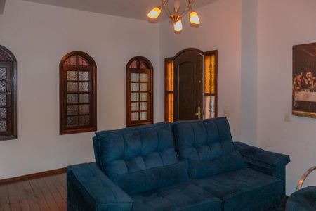 Sala 1 de casa para alugar com 4 quartos, 500m² em Vila Olinda, São Paulo