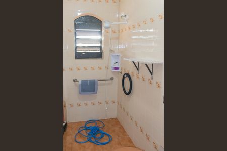 Casa para alugar com 500m², 4 quartos e 4 vagas Casa para alugar com 500m², 4 quartos e 4 vagasBanheiro de serviço