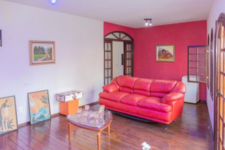 Sala 2 de casa para alugar com 4 quartos, 500m² em Vila Olinda, São Paulo