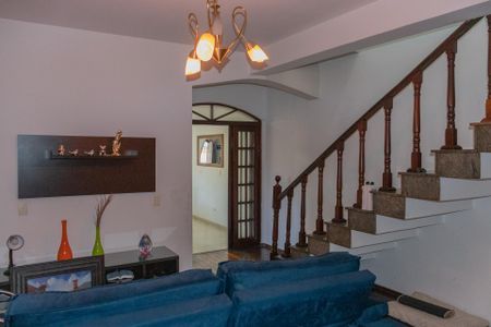 Casa para alugar com 500m², 4 quartos e 4 vagas Casa para alugar com 500m², 4 quartos e 4 vagasSala 1