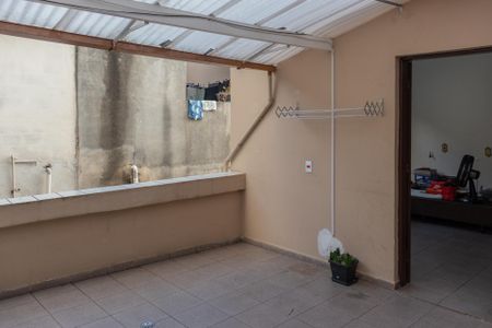 Casa para alugar com 500m², 4 quartos e 4 vagas Casa para alugar com 500m², 4 quartos e 4 vagasLavanderia