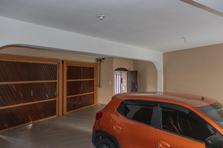 Casa para alugar com 500m², 4 quartos e 4 vagas Casa para alugar com 500m², 4 quartos e 4 vagasGaragem