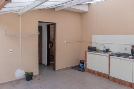 Casa para alugar com 500m², 4 quartos e 4 vagas Casa para alugar com 500m², 4 quartos e 4 vagasLavanderia
