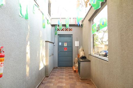 Área comum - Saguão do prédio de apartamento para alugar com 1 quarto, 24m² em Itaquera, São Paulo