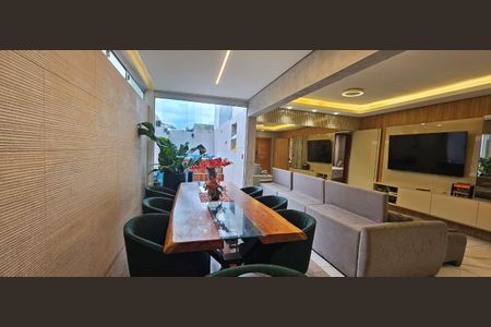 Apartamento à venda com 134m², 3 quartos e 1 vaga