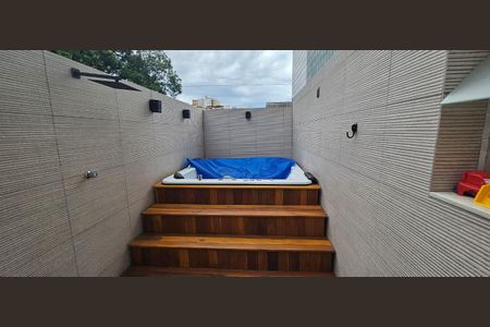 Apartamento à venda com 134m², 3 quartos e 1 vaga
