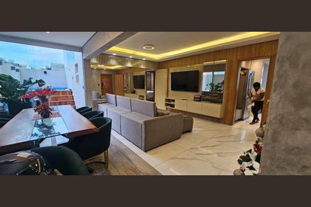 Apartamento à venda com 134m², 3 quartos e 1 vaga