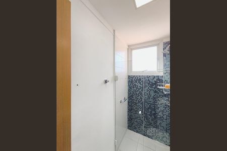 Apartamento para alugar com 60m², 2 quartos e 1 vaga