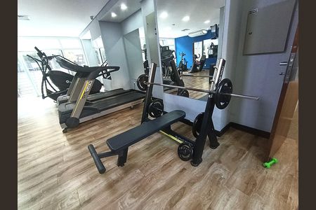 Studio para alugar com 27m², 1 quarto e 1 vaga Studio para alugar com 27m², 1 quarto e 1 vagaAcademia