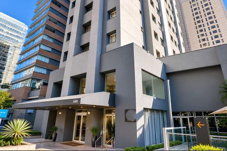Studio para alugar com 27m², 1 quarto e 1 vaga Studio para alugar com 27m², 1 quarto e 1 vagaFachada