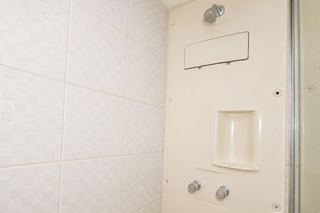 Studio para alugar com 27m², 1 quarto e 1 vaga Studio para alugar com 27m², 1 quarto e 1 vagaBanheiro