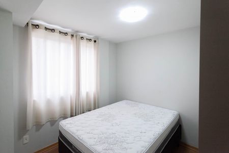 Quarto  de apartamento à venda com 2 quartos, 50m² em Sagrada Família, Belo Horizonte