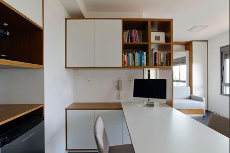 Apartamento à venda com 35m², 1 quarto e 1 vaga Apartamento à venda com 35m², 1 quarto e 1 vagaCozinha
