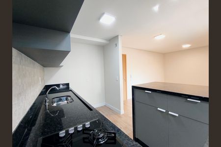Apartamento para alugar com 68m², 2 quartos e 1 vagaCozinha e Área de Serviço