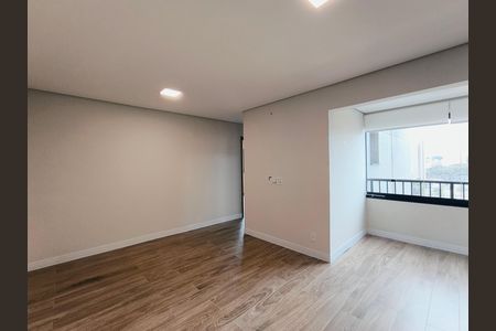 Apartamento para alugar com 68m², 2 quartos e 1 vagaSala