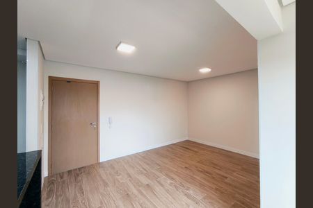 Apartamento para alugar com 68m², 2 quartos e 1 vagaSala