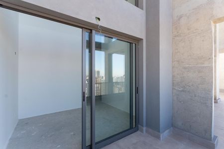 Cobertura de apartamento à venda com 3 quartos, 201m² em Pompeia, São Paulo