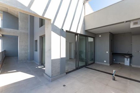 Apartamento à venda com 201m², 3 quartos e 3 vagas Apartamento à venda com 201m², 3 quartos e 3 vagasCobertura