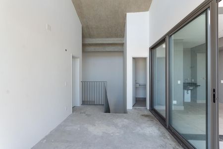 Apartamento à venda com 201m², 3 quartos e 3 vagas Apartamento à venda com 201m², 3 quartos e 3 vagasCobertura