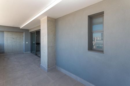 Apartamento à venda com 201m², 3 quartos e 3 vagas Apartamento à venda com 201m², 3 quartos e 3 vagasCobertura