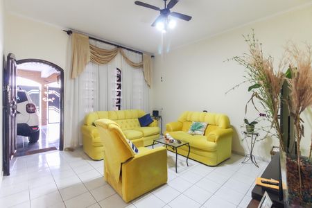 Sala de casa à venda com 3 quartos, 250m² em Vila Carolina, São Paulo