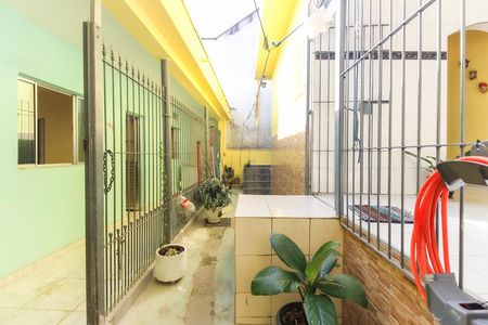 Casa à venda com 250m², 3 quartos e 2 vagasQuintal