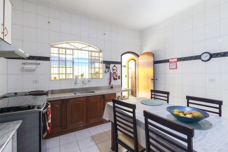 Casa à venda com 250m², 3 quartos e 2 vagasCozinha