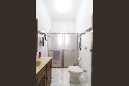 Casa à venda com 250m², 3 quartos e 2 vagasBanheiro