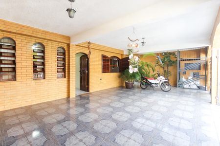 Casa à venda com 250m², 3 quartos e 2 vagasGaragem