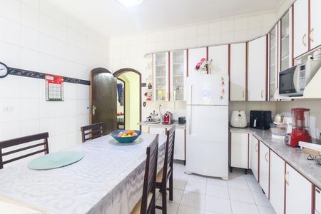 Casa à venda com 250m², 3 quartos e 2 vagasCozinha