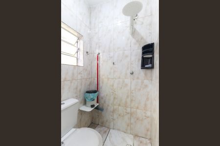 Casa à venda com 250m², 3 quartos e 2 vagasBanheiro Casa 2