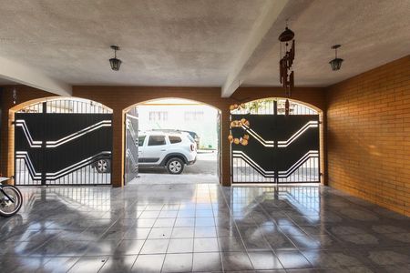 Casa à venda com 250m², 3 quartos e 2 vagasGaragem