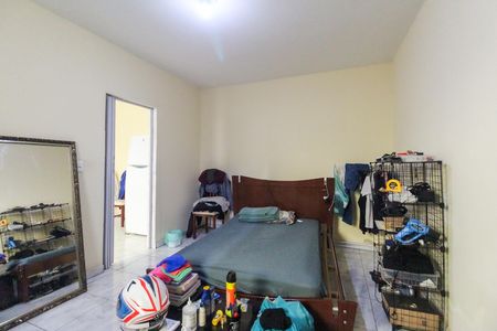 Casa à venda com 250m², 3 quartos e 2 vagasQuarto Casa 2