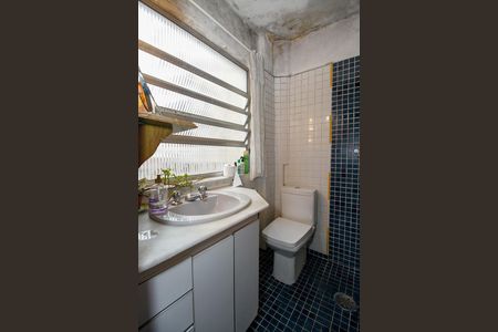 Apartamento à venda com 81m², 2 quartos e 1 vagaBanheiro da Suíte