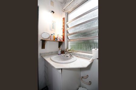 Apartamento à venda com 81m², 2 quartos e 1 vagaBanheiro da Suíte
