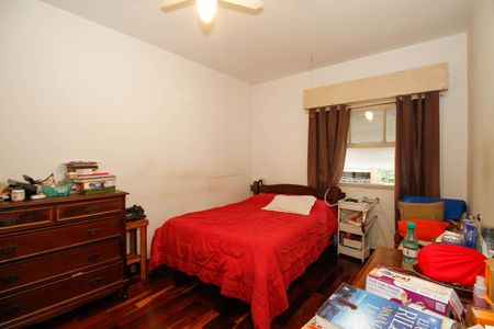 Apartamento à venda com 81m², 2 quartos e 1 vagaQuarto