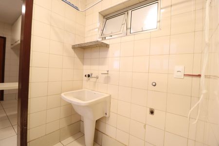 Apartamento para alugar com 100m², 3 quartos e 1 vagaÁrea de Serviço