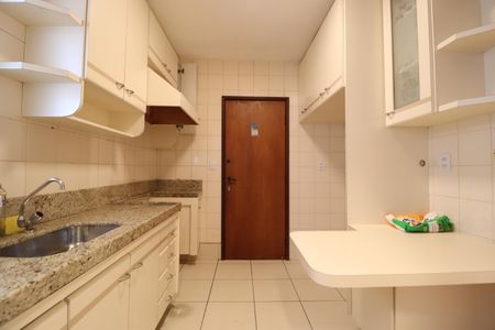 Apartamento para alugar com 100m², 3 quartos e 1 vagaCozinha